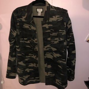 Forever 21 camo jacket